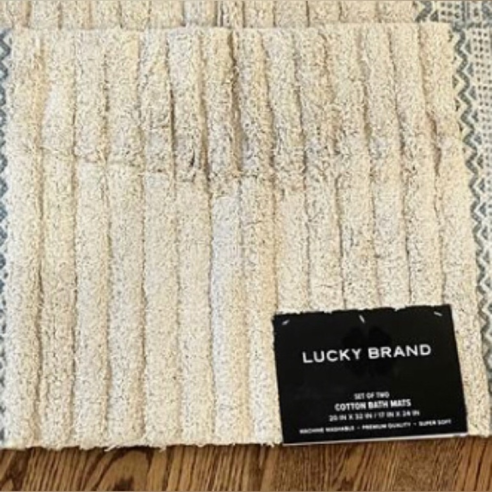 Lucky Brand Cream Tassel Overtufted Bath Rug